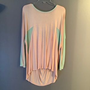 Long Sleeve High-Low Top